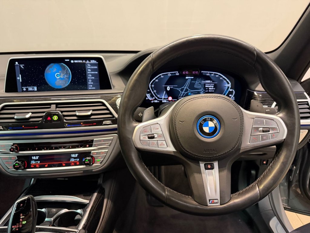 USED 2021 71 BMW 7 SERIES 3.0 745e 12kWh M Sport Saloon 4dr Petrol Plug-in Hybrid Auto Euro 6 (s/s) (394 ps) 
