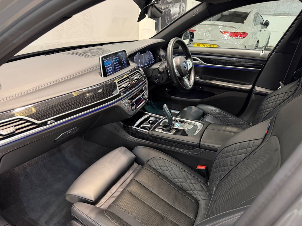 USED 2021 71 BMW 7 SERIES 3.0 745e 12kWh M Sport Saloon 4dr Petrol Plug-in Hybrid Auto Euro 6 (s/s) (394 ps) 