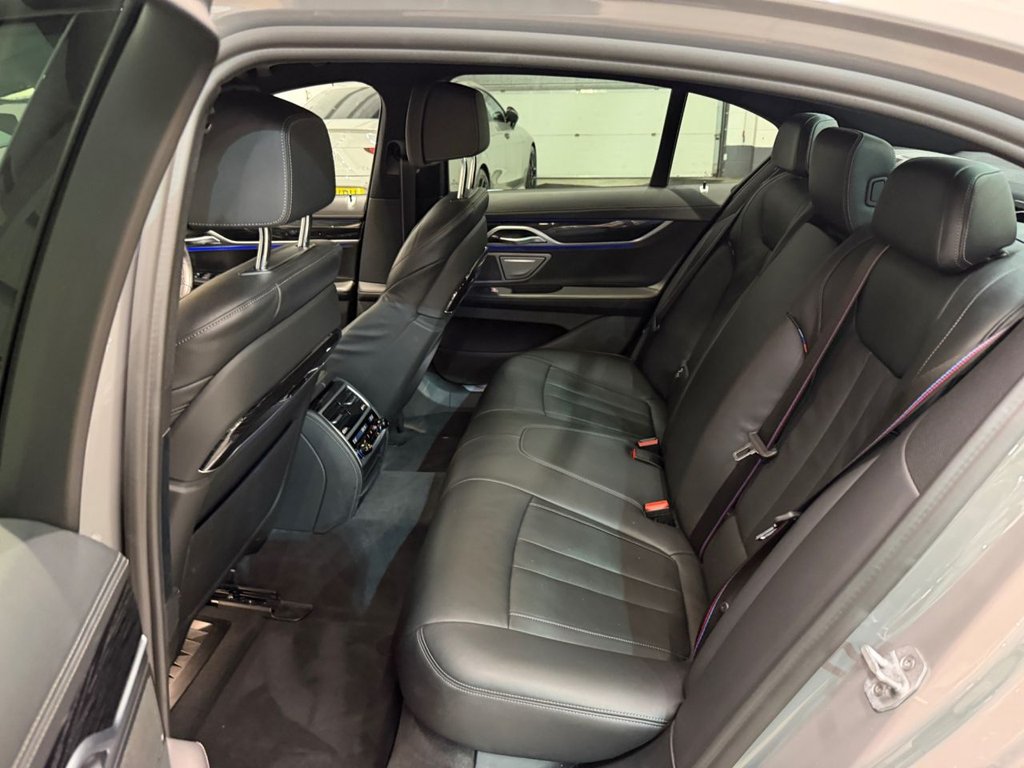 USED 2021 71 BMW 7 SERIES 3.0 745e 12kWh M Sport Saloon 4dr Petrol Plug-in Hybrid Auto Euro 6 (s/s) (394 ps) 