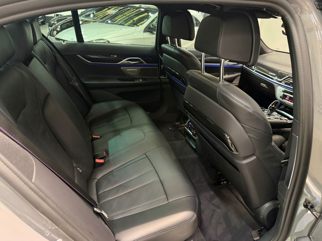 USED 2021 71 BMW 7 SERIES 3.0 745e 12kWh M Sport Saloon 4dr Petrol Plug-in Hybrid Auto Euro 6 (s/s) (394 ps) 