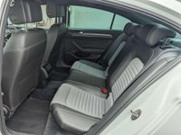 USED 2016 66 VOLKSWAGEN PASSAT 2.0 Passat R-Line TDI BlueMotion Technology Semi-Auto 4dr CLICK+COLLECT / HOME DELIVERY