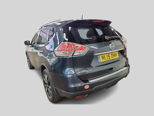 View our NISSAN X-TRAIL