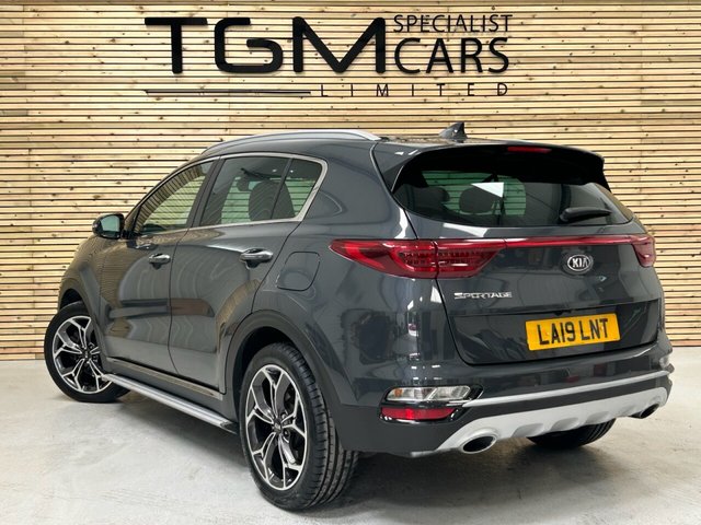 View our KIA SPORTAGE