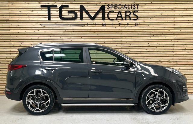 View our KIA SPORTAGE