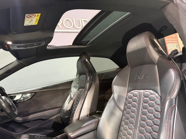 View our AUDI RS5