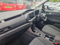 USED 2024 74 VOLKSWAGEN CADDY MAXI 2.0 TDI Life MPV 5dr Diesel DSG Euro 6 (s/s) (122 ps) 