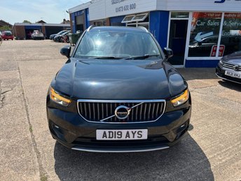 View our VOLVO XC40