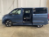USED 2025 75 FORD TRANSIT CUSTOM 2.5 320 Duratec 11.8kWh Sport Crew Van 5dr Petrol Plug-in Hybrid Auto L1 Euro 6 (232 ps) 
