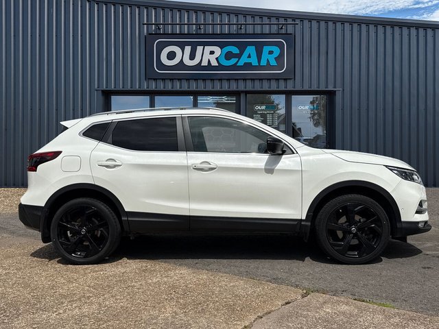 View our NISSAN QASHQAI