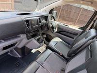 USED 2020 69 VAUXHALL VIVARO 2.0 Turbo D 3100 Sportive Panel Van 5dr Diesel Manual L1 H1 Euro 6 (s/s) (120 ps) 