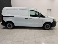 USED 2023 73 RENAULT KANGOO START LL21 E-TECH EV LWB LWB Model - Ply Lined