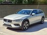 USED 2020 70 VOLVO V60 CROSS COUNTRY 2.0 D4 Plus Estate 5dr Diesel Auto AWD Euro 6 (s/s) (190 ps) EXCELLENT SPEC PANORAMIC ROOF