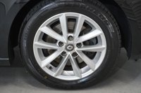 USED 2017 RENAULT MEGANE 1.6 dCi Dynamique Nav Hatchback 5dr Diesel Manual Euro 6 (s/s) (130 ps) Met Diamond Black, Service History, Up to 65mpg