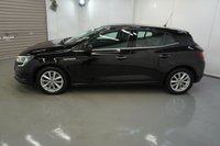 USED 2017 RENAULT MEGANE 1.6 dCi Dynamique Nav Hatchback 5dr Diesel Manual Euro 6 (s/s) (130 ps) Met Diamond Black, Service History, Up to 65mpg