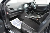 USED 2017 RENAULT MEGANE 1.6 dCi Dynamique Nav Hatchback 5dr Diesel Manual Euro 6 (s/s) (130 ps) Met Diamond Black, Service History, Up to 65mpg