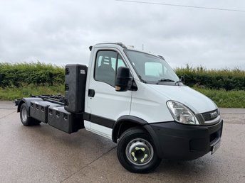 View our IVECO DAILY