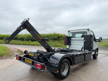 View our IVECO DAILY