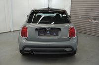 USED 2022 22 MINI HATCH 1.5 Cooper Classic Hatchback 5dr Petrol Manual Euro 6 (s/s) (136 ps) Moonwalk Grey, 5 door, Upgraded Alloys