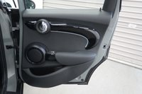 USED 2022 22 MINI HATCH 1.5 Cooper Classic Hatchback 5dr Petrol Manual Euro 6 (s/s) (136 ps) Moonwalk Grey, 5 door, Upgraded Alloys