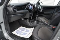 USED 2022 22 MINI HATCH 1.5 Cooper Classic Hatchback 5dr Petrol Manual Euro 6 (s/s) (136 ps) Moonwalk Grey, 5 door, Upgraded Alloys