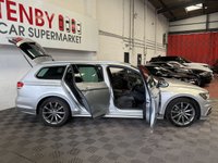 USED 2016 16 VOLKSWAGEN PASSAT 2.0 TDI BlueMotion Tech R-Line Estate 5dr Diesel DSG Euro 6 (s/s) (190 ps) 