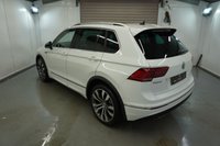 USED 2020 VOLKSWAGEN TIGUAN 2.0 TDI R-Line Tech SUV 5dr Diesel DSG 4Motion Euro 6 (s/s) (150 ps) Factory Towbar, Sports Suspension, Progressive Steering