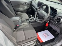 USED 2022 72 HYUNDAI KONA 1.0 T-GDi MHEV SE Connect SUV 5dr Petrol Hybrid Manual Euro 6 (s/s) (120 ps) Buy with Complete Confidence from Sheriff Motors, All our vehicles are extensively road tested and thoroughly inspected prior to sale. Each vehicle comes with a new 1 year mot and we rectify all advisories and failures at no additional cost to our customers, plus a full oil and filter service. For added peace of mind, every car includes a 6 month complimentary RAC Warranty, 12 months Rac Breakdown Cover giving you complete confidence when you buy from Sheriff Motors.