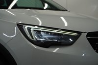 USED 2020 VAUXHALL CROSSLAND X 1.2 Elite Nav SUV 5dr Petrol Manual Euro 6 (s/s) (83 ps) Summit White, Winter pack
