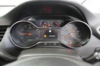 USED 2020 VAUXHALL CROSSLAND X 1.2 Elite Nav SUV 5dr Petrol Manual Euro 6 (s/s) (83 ps) Summit White, Winter pack