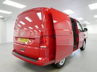 USED 2021 70 VOLKSWAGEN TRANSPORTER T30 2.0 BITDI 201 BHP SWB 4MOTION HIGHLINE DSG AUTOMATIC 4MOTION | DSG AUTO | TAILGATE | SAT NAV