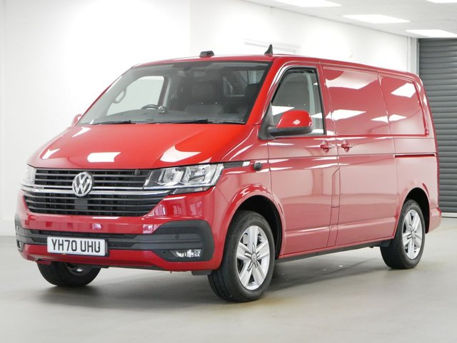 View our Volkswagen Transporter T30 2.0 BITDI 201 BHP SWB 4MOTION HIGHLINE DSG AUTOMATIC