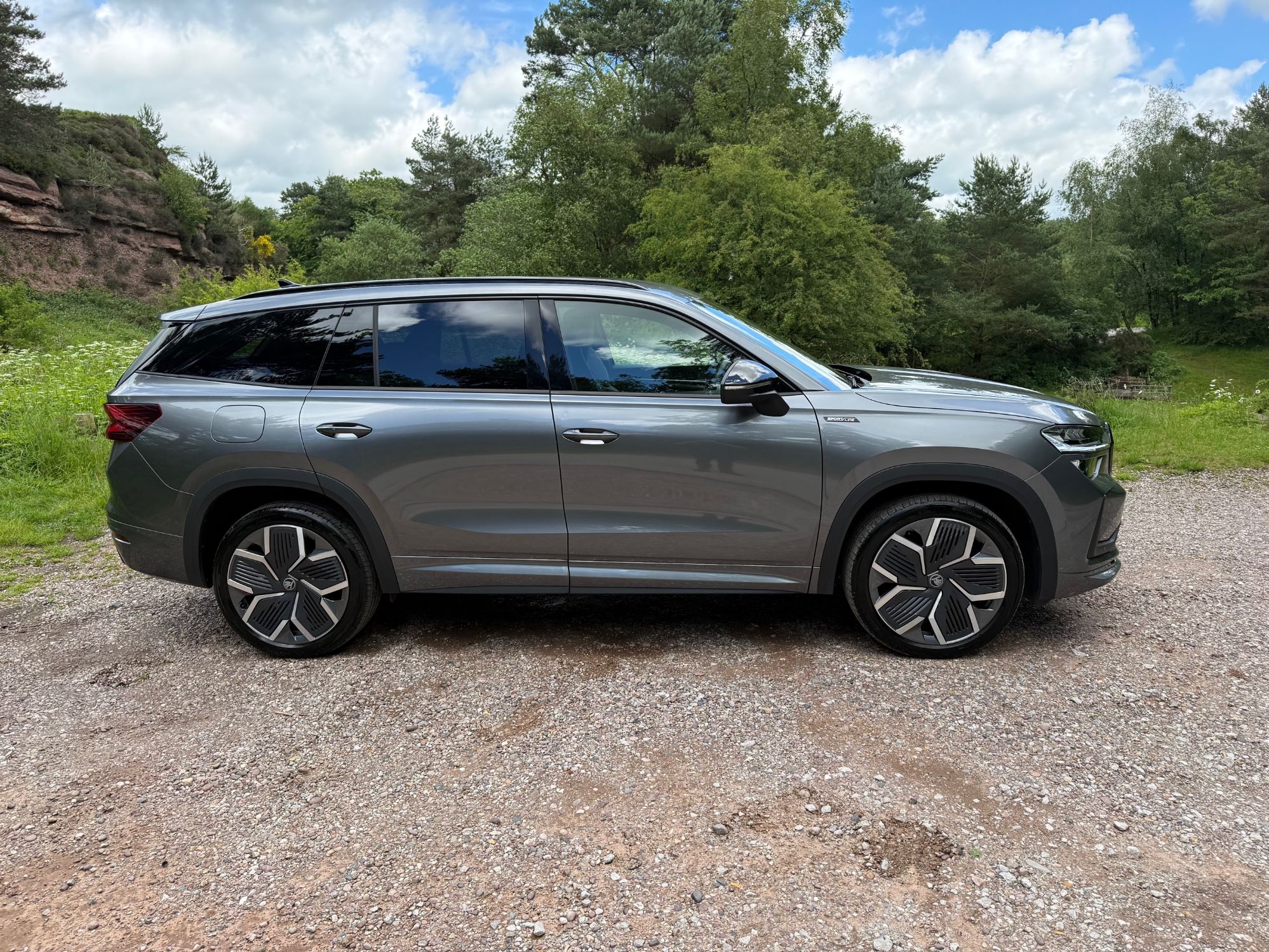 USED 2025 25 SKODA KODIAQ 2.0 TDI SportLine SUV 5dr Diesel DSG 4WD Euro 6 (s/s) (7 Seat) (193 ps) 