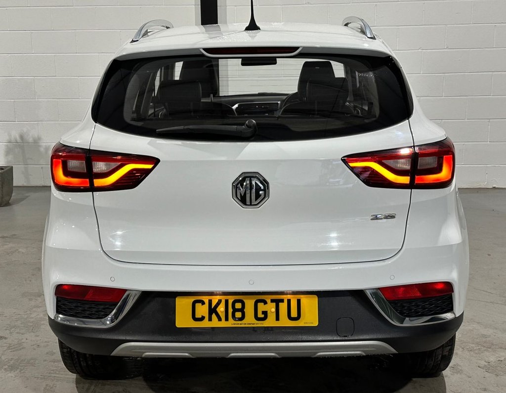 USED 2018 18 MG MG ZS 1.5 VTi-TECH Exclusive SUV 5dr Petrol Manual Euro 6 (s/s) (106 ps) 