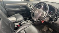 USED 2015 15 MITSUBISHI OUTLANDER 2.2 DI-D GX3 SUV 5dr Diesel Auto 4WD Euro 5 (s/s) (150 ps) BLUETOOTH, TOWBAR