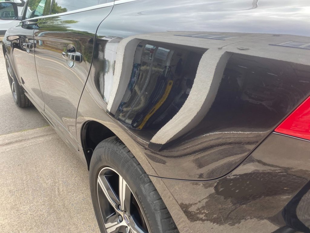 USED 2017 17 VOLVO XC60 2.4 D4 R-Design Lux Nav SUV 5dr Diesel Auto AWD Euro 6 (s/s) (190 ps) FULL SERV HISTORY NEW CAMBELT