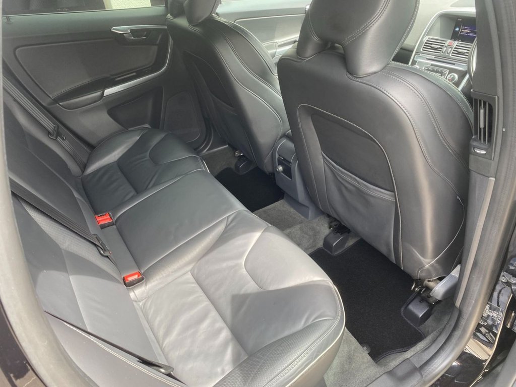 USED 2017 17 VOLVO XC60 2.4 D4 R-Design Lux Nav SUV 5dr Diesel Auto AWD Euro 6 (s/s) (190 ps) FULL SERV HISTORY NEW CAMBELT