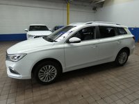 USED 2022 22 MG MG5 61.1kWh Exclusive Long Range Estate 5dr Electric Auto (156 ps) SAT NAV HEATED LEATHER INTERIOR PARKING CAMERA CRUISE CONTROL PARKING SENSORS 1 OWNER MG SERVICE HISTORY WARRANTY