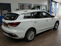 USED 2022 22 MG MG5 61.1kWh Exclusive Long Range Estate 5dr Electric Auto (156 ps) SAT NAV HEATED LEATHER INTERIOR PARKING CAMERA CRUISE CONTROL PARKING SENSORS 1 OWNER MG SERVICE HISTORY WARRANTY