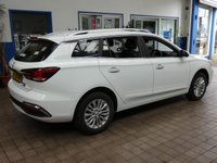 USED 2022 22 MG MG5 61.1kWh Exclusive Long Range Estate 5dr Electric Auto (156 ps) SAT NAV HEATED LEATHER INTERIOR PARKING CAMERA CRUISE CONTROL PARKING SENSORS 1 OWNER MG SERVICE HISTORY WARRANTY