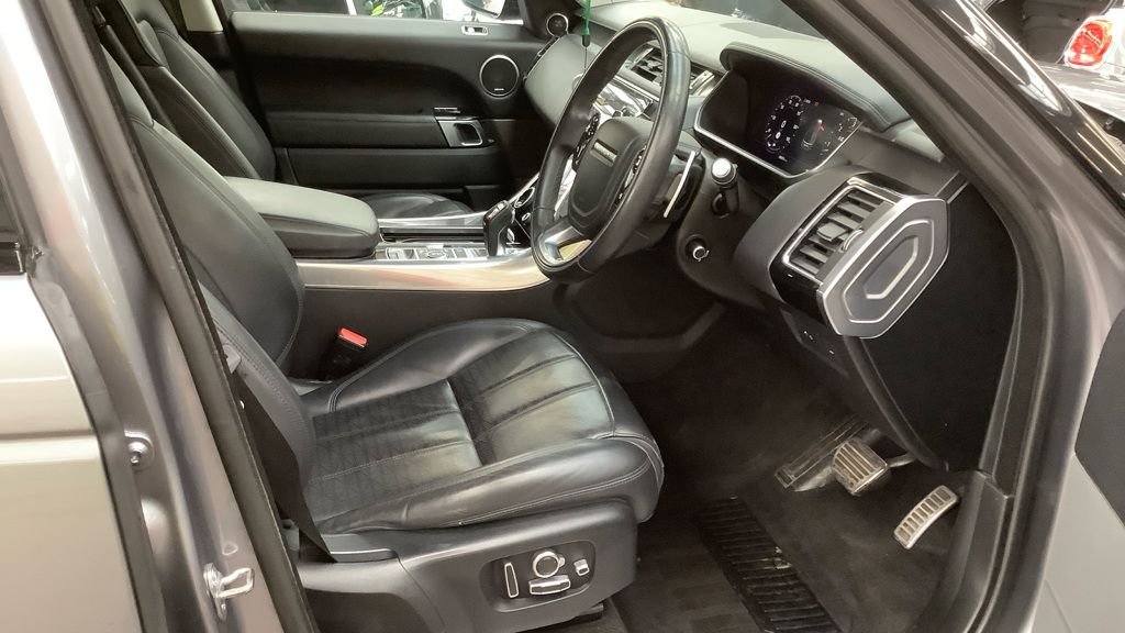 USED 2020 70 LAND ROVER RANGE ROVER SPORT 3.0 SD V6 Autobiography Dynamic SUV 5dr Diesel Auto 4WD Euro 6 (s/s) (306 ps) SERVICE HISTORY,GREAT SPECIFICATION