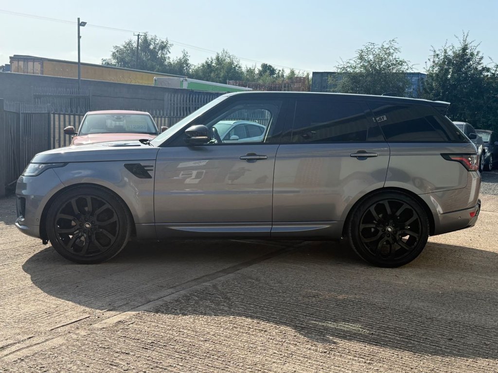 USED 2020 70 LAND ROVER RANGE ROVER SPORT 3.0 SD V6 Autobiography Dynamic SUV 5dr Diesel Auto 4WD Euro 6 (s/s) (306 ps) SERVICE HISTORY,GREAT SPECIFICATION