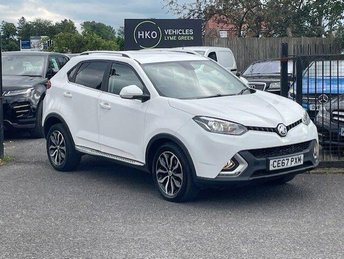 2017 MG GS