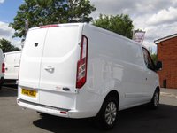 USED 2022 22 FORD TRANSIT CUSTOM 2.0 300 LIMITED L1 H1 (CAMERA) REAR CAMERA + MEDIA SCREEN