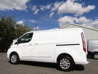 USED 2022 22 FORD TRANSIT CUSTOM 2.0 300 LIMITED L1 H1 (CAMERA) REAR CAMERA + MEDIA SCREEN