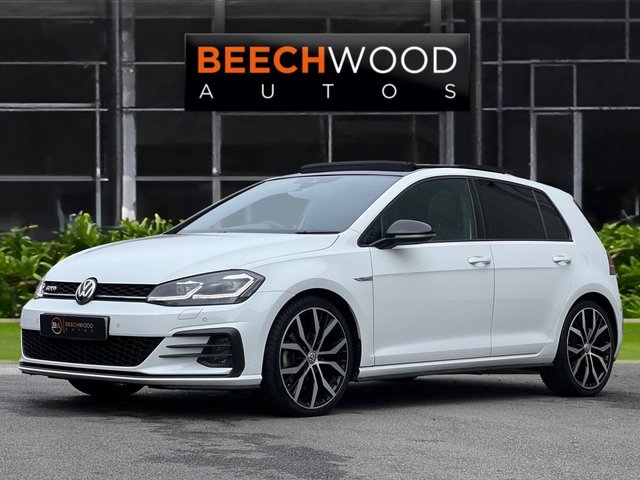 View our VOLKSWAGEN GOLF