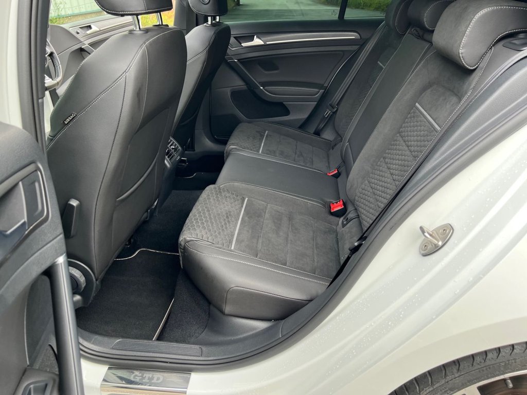 USED 2019 19 VOLKSWAGEN GOLF 2.0 TDI GTD Hatchback 5dr Diesel DSG Euro 6 (s/s) (184 ps) **FULL MAIN DEALER HISTORY**