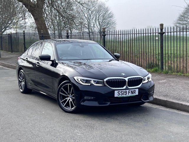 View our BMW 3 Series 2.0 320d Sport Saloon 4dr Diesel Auto xDrive Euro 6 (s/s) (190 ps) MEDIA PACK, LEATHER, HEATED SEATS