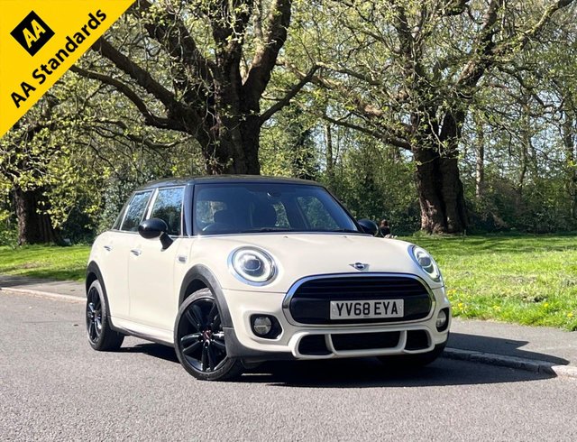 View our MINI Hatch 1.5 Cooper Sport Hatchback 5dr Petrol Manual Euro 6 (s/s) (136 ps)