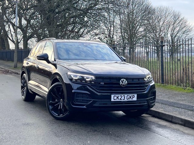 View our Volkswagen Touareg 3.0 TDI V6 Black Edition SUV 5dr Diesel Tiptronic 4Motion Euro 6 (s/s) (286 ps) 360 CAMERA, GRENADILLA BLACK
