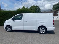 USED 2022 72 VAUXHALL VIVARO  F2900 SPORTIVE L2 H1 LWB 1.5TD 100PS Higher Specification Sportive Model With Air Con, Media Screen, Parking Sensors, Cruise Control, Load Through Bulkhead, Security Locks & Ply Lining!